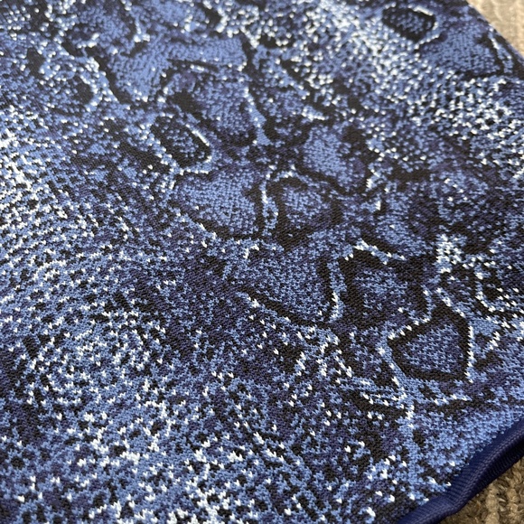 BCBG MaxAzria Y2K Aesthetic Blue Snakeskin Halter Tank - Picture 3 of 5